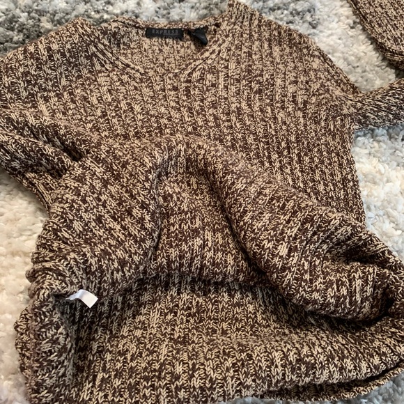 Express Light Brown Sweater Size Large - Picture 4 of 14